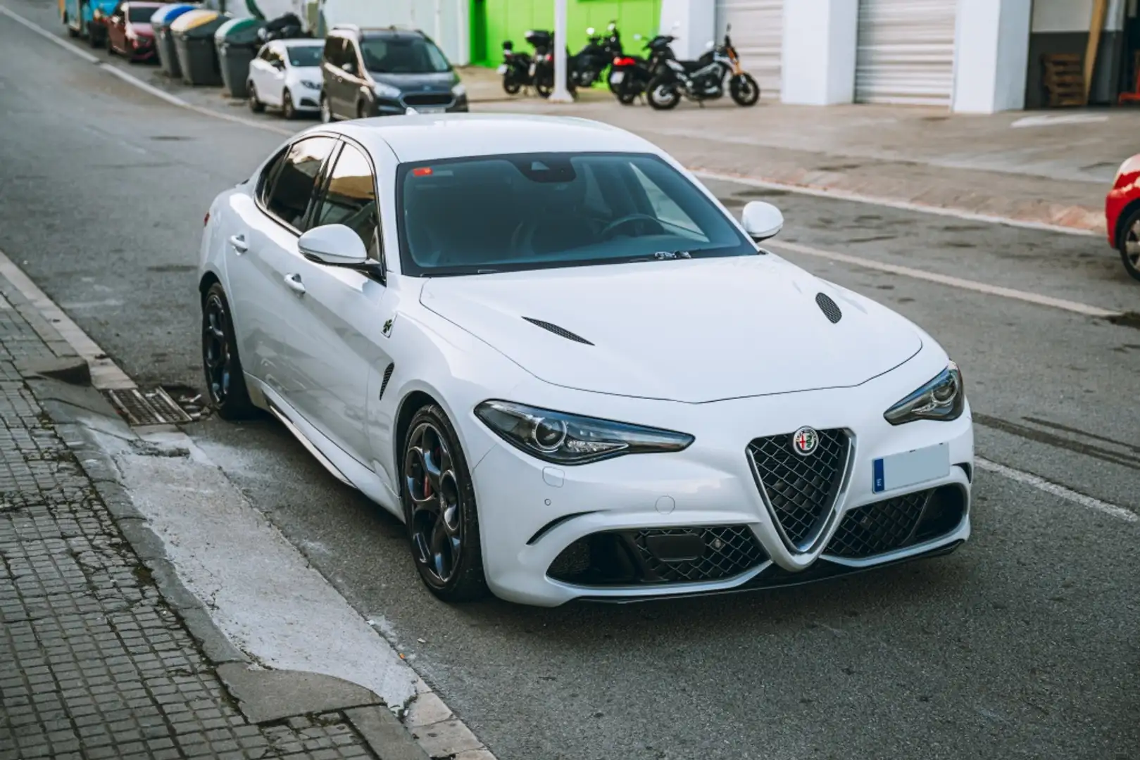 Alfa Romeo Giulia 2.9 T Quadrifoglio Aut. 510 Blanc - 1