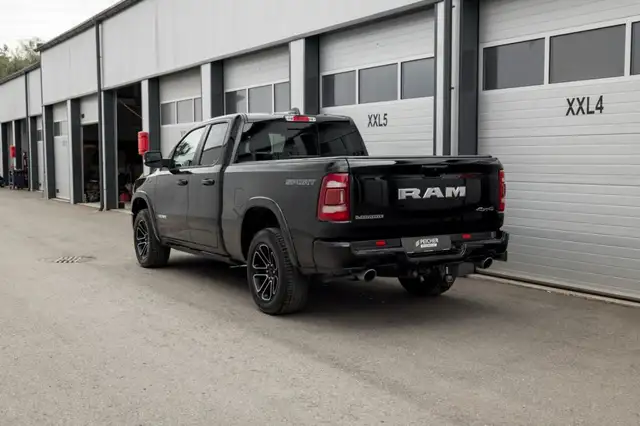 RAM 1500 view 4