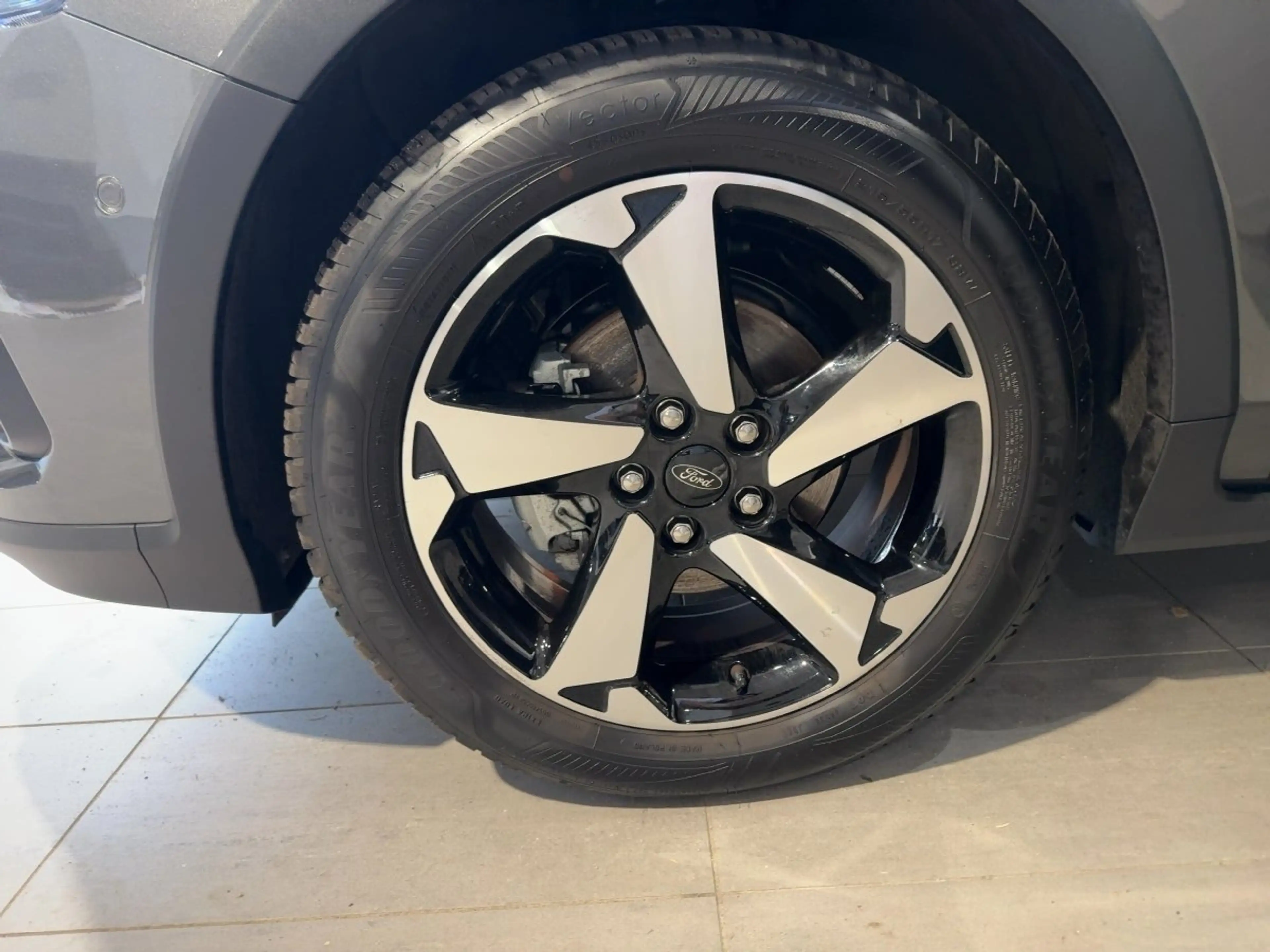 Ford Focus Active X LED+AHK+Kamera+Winterpaket — photo 13