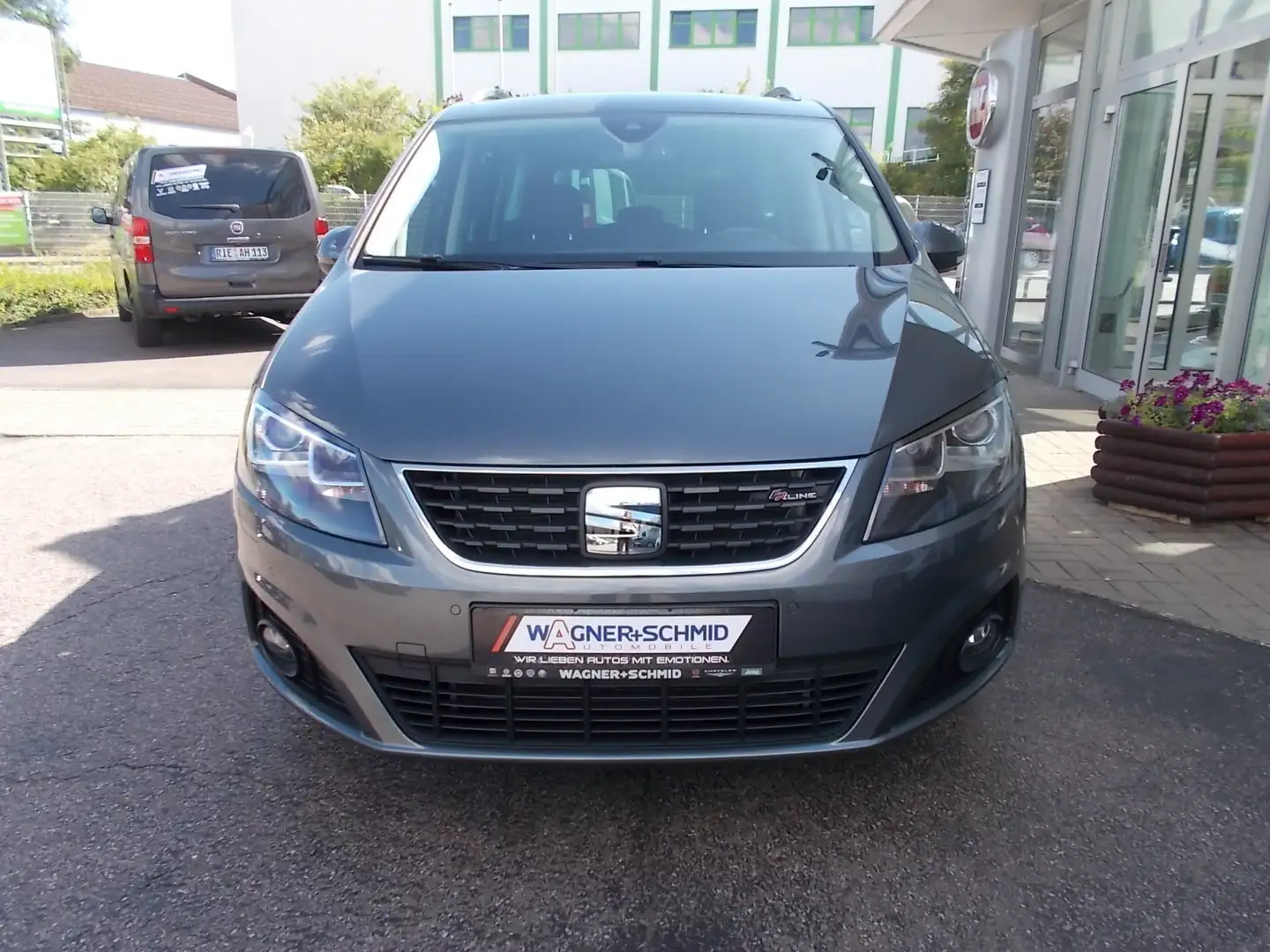 SEAT Alhambra FR-Line 4Drive DSG + AHK + Standheizung Szary - 2