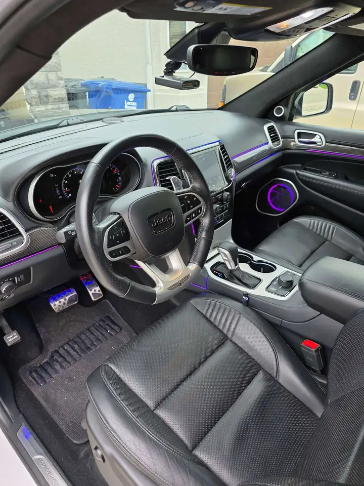 Jeep Grand Cherokee photo Jeep Grand Cherokee