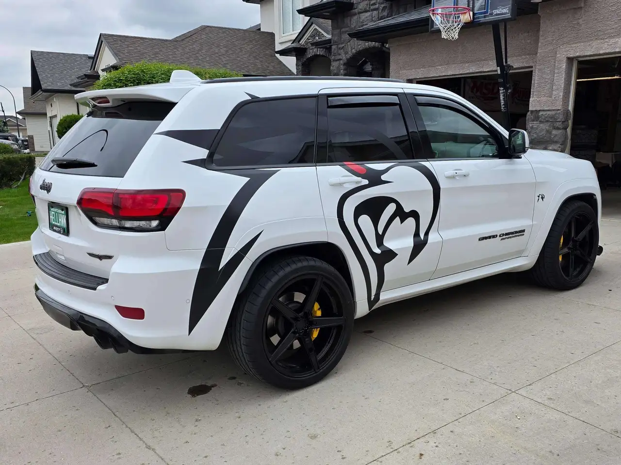 Jeep Grand Cherokee photo Jeep Grand Cherokee