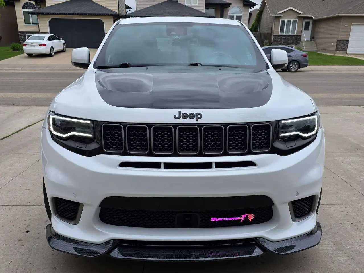 Jeep Grand Cherokee photo Jeep Grand Cherokee