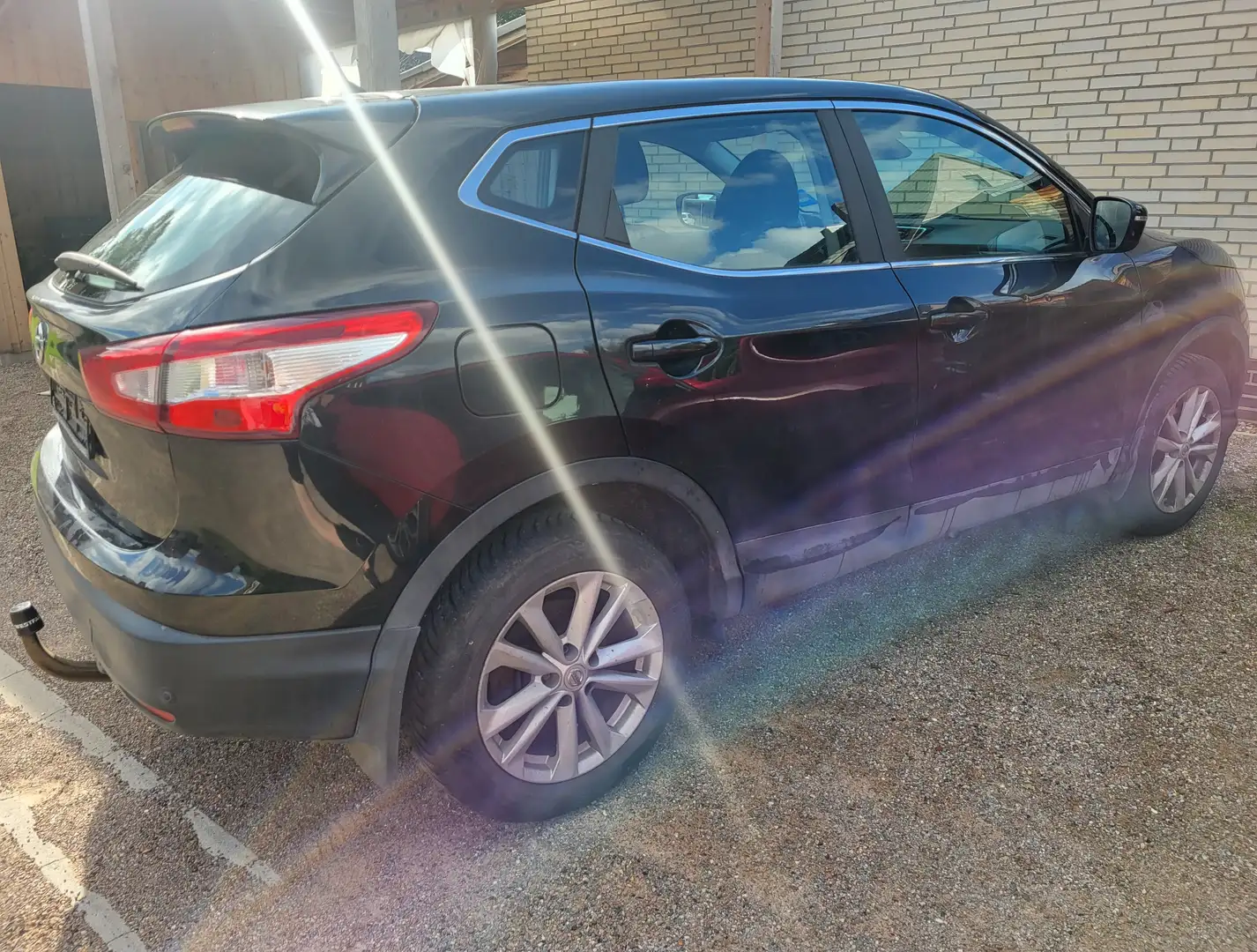 Nissan Qashqai Qashqai+1.2+DIG-T+ACENTA Schwarz - 2