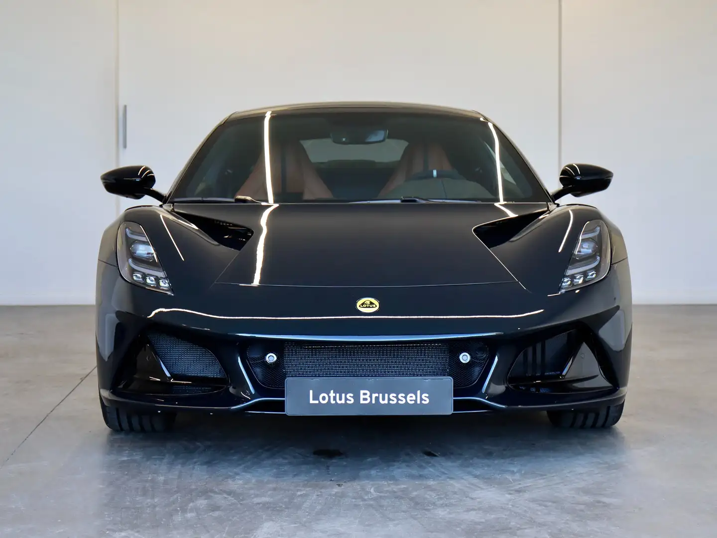Lotus Emira 2.0 Turbo First Edition Vert - 1