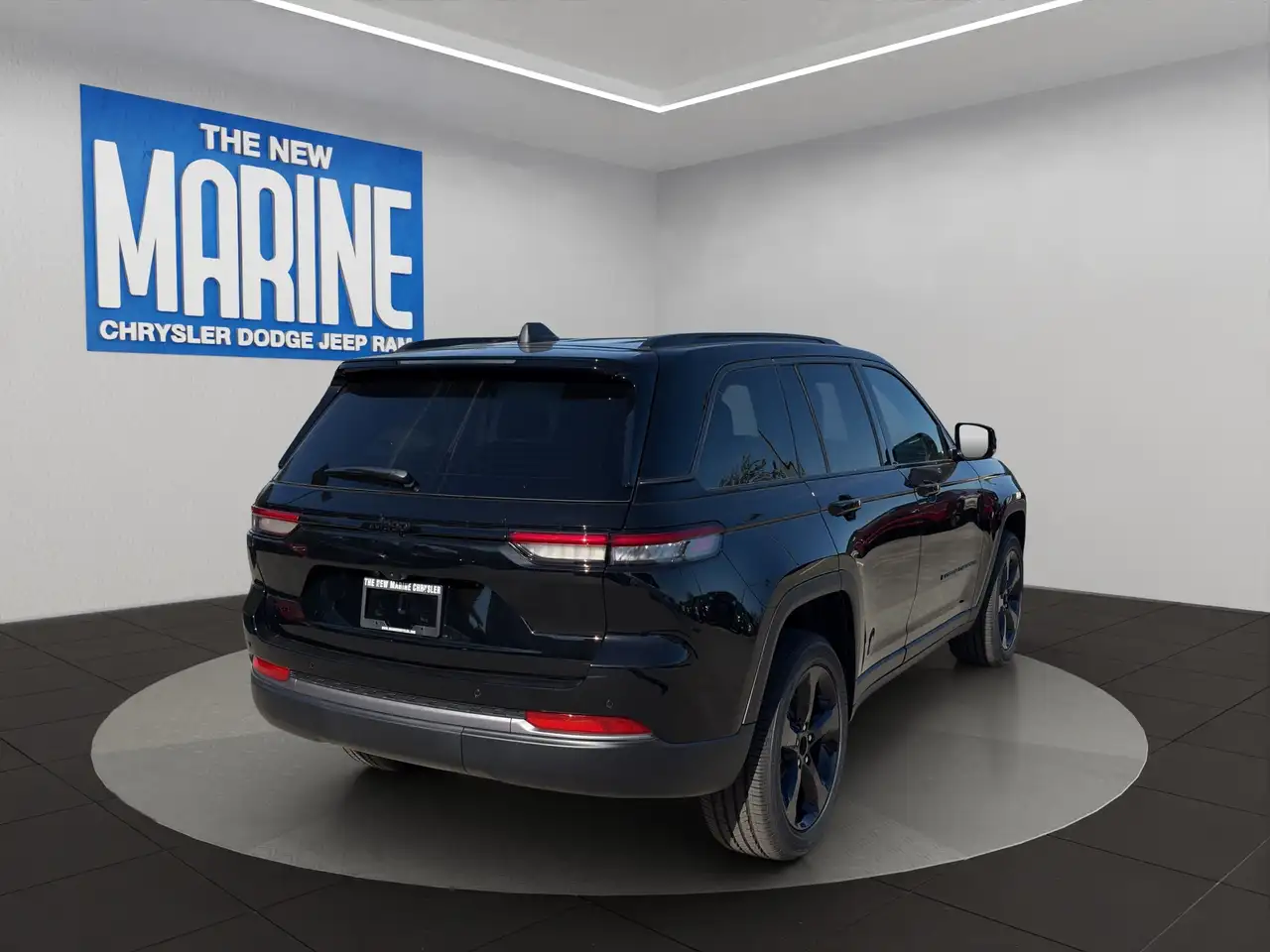 Jeep Grand Cherokee снимка Jeep Grand Cherokee