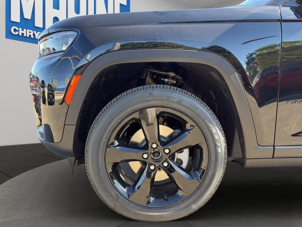 Jeep Grand Cherokee снимка Jeep Grand Cherokee