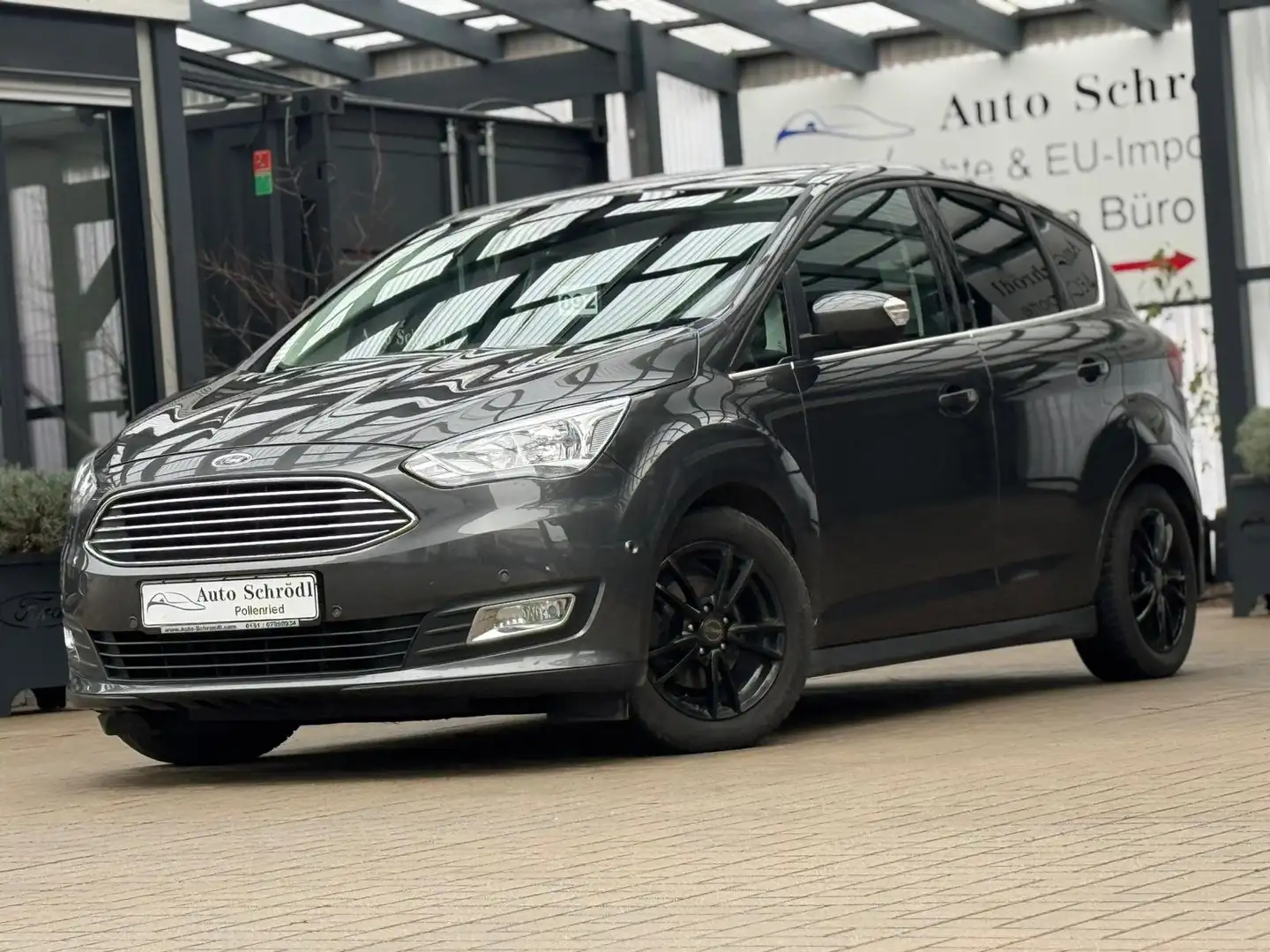 Ford C-Max Titanium 1.5 TDCi, AHK, Kamera, Navi, KeyFree Grau - 1