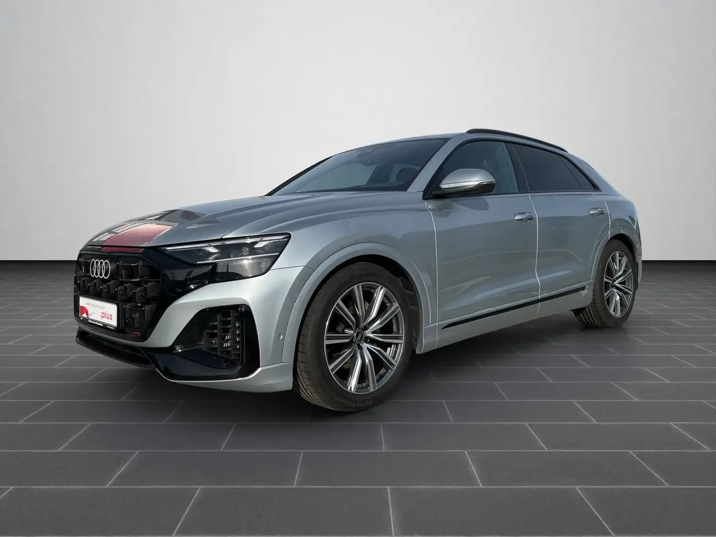 Audi Q8 SUV 55 TFSI quattro 250(340) kW(PS) tiptronic Silber - 2