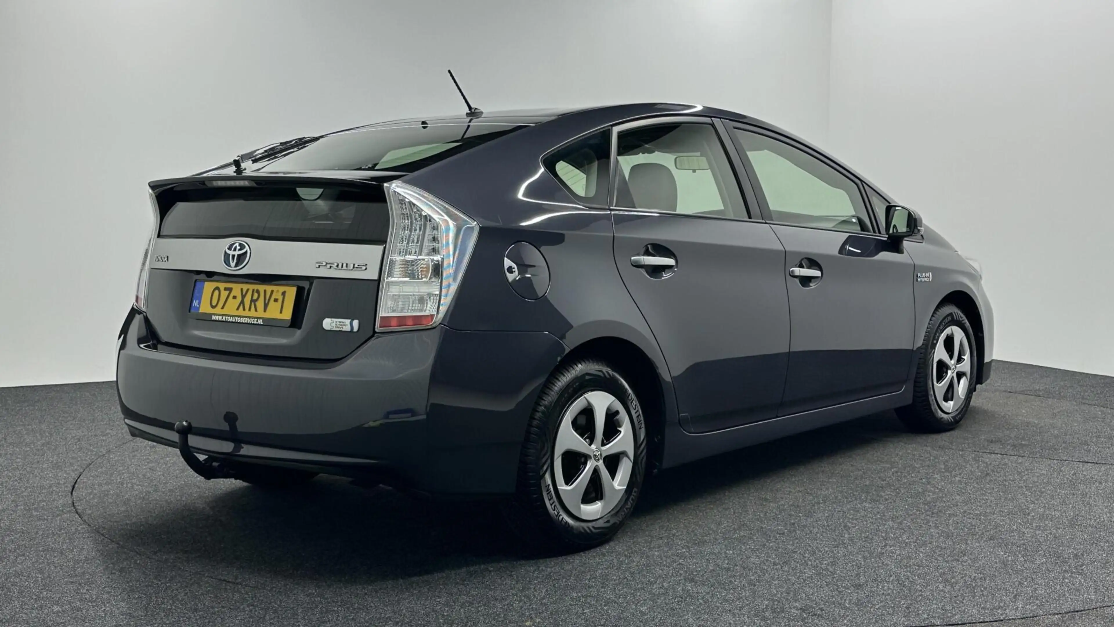 Toyota Prius 1.8 Plug-in Dynamic Business CAMERA NAVI ECC CRUIS — photo 5