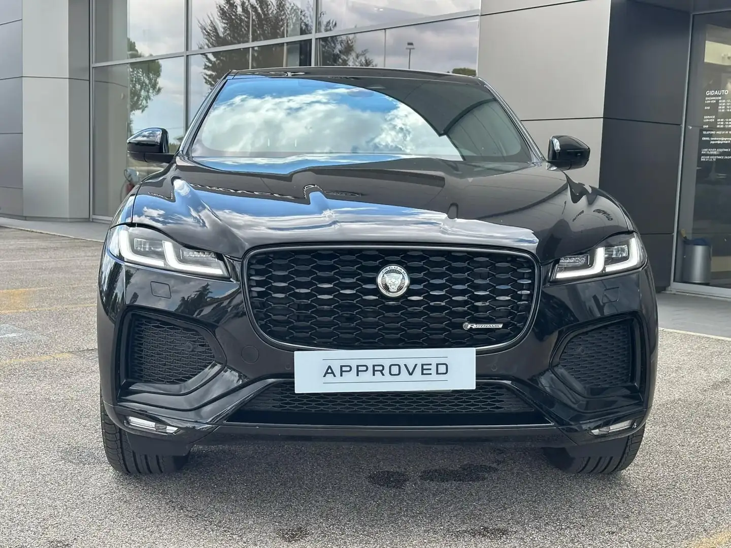 Jaguar F-Pace PHEV 404  Auto R-Dynamic S | 5 Anni di Garanzia | Nero - 2