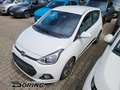 Hyundai i10 1.0 Benzin FIFA Edition Klima Schaltwagen Weiß - thumbnail 20
