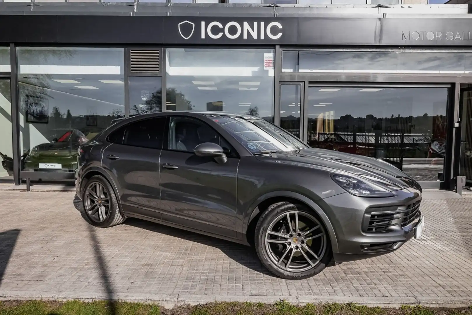 Porsche Cayenne Coupé Aut. Gris - 1