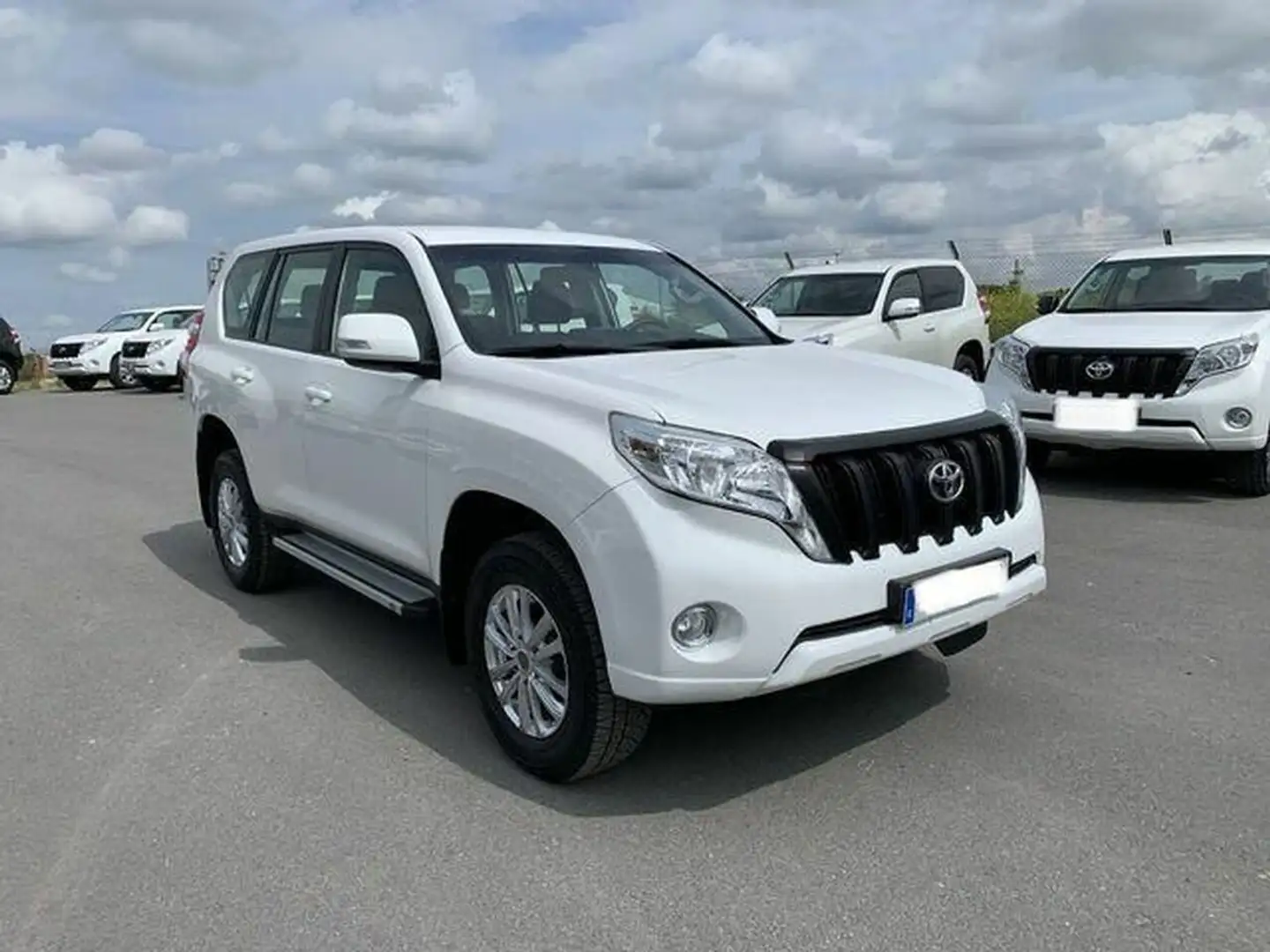 Toyota Land Cruiser D-4D GX Weiß - 2