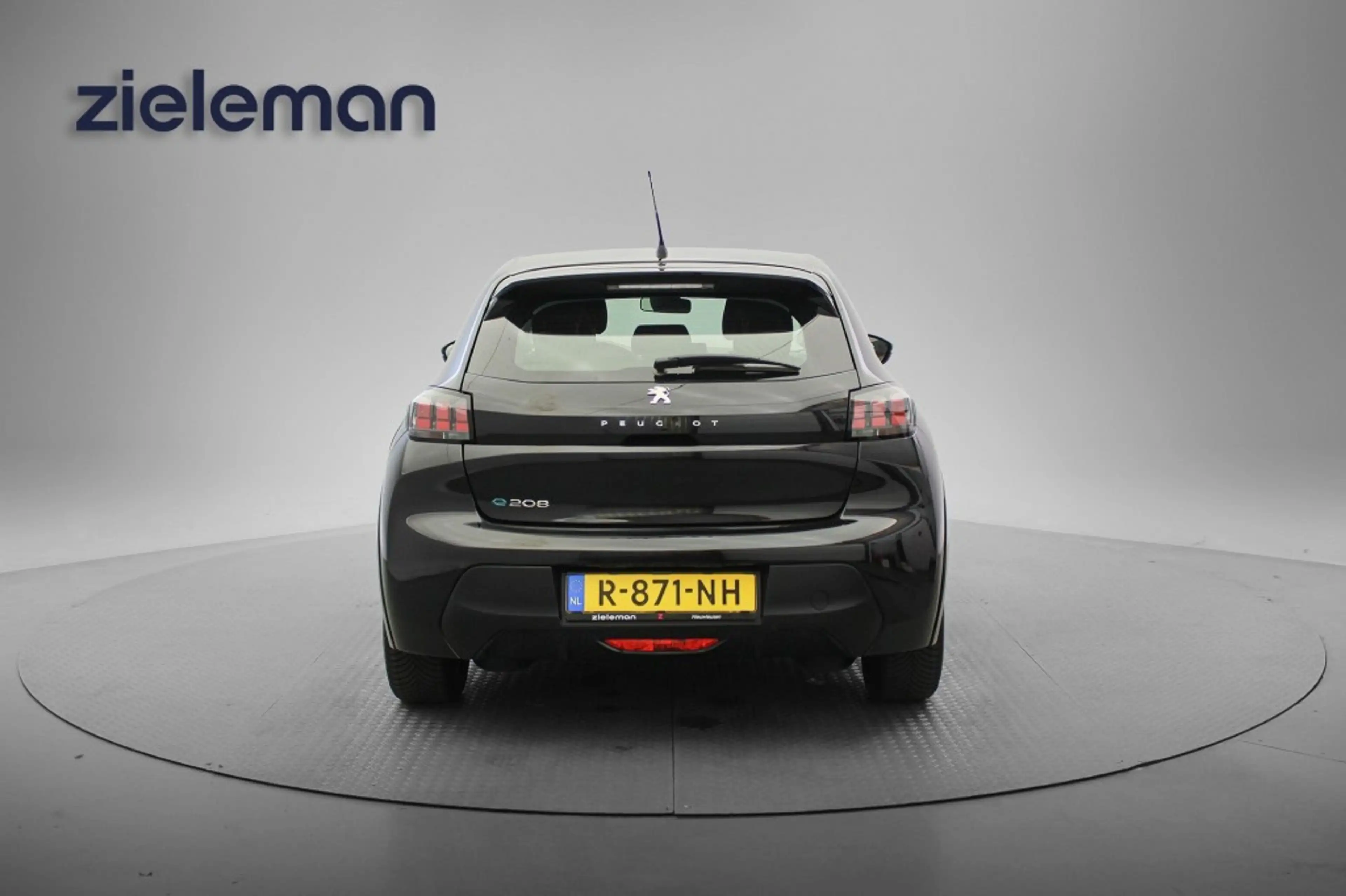 Peugeot e-208 Active 50 kWh - Carplay, Navi, Cruise — photo 18