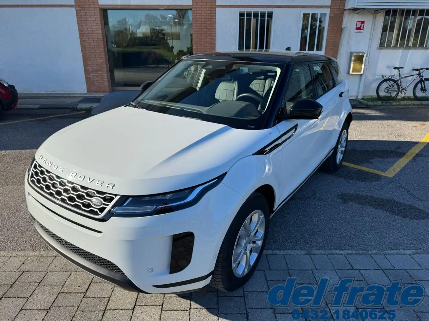 Land Rover Range Rover Evoque 2.0D I4 163Cv D165 AWD Auto R-Dynamic S Bianco - 1