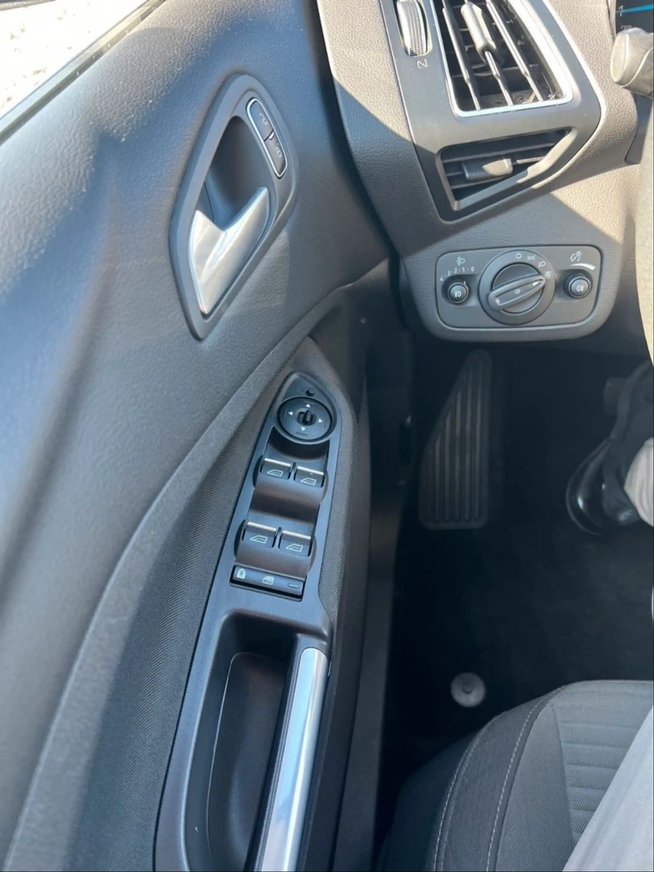 Ford Grand C-Max Grand C-MAX Titanium Aut AHK — photo 14