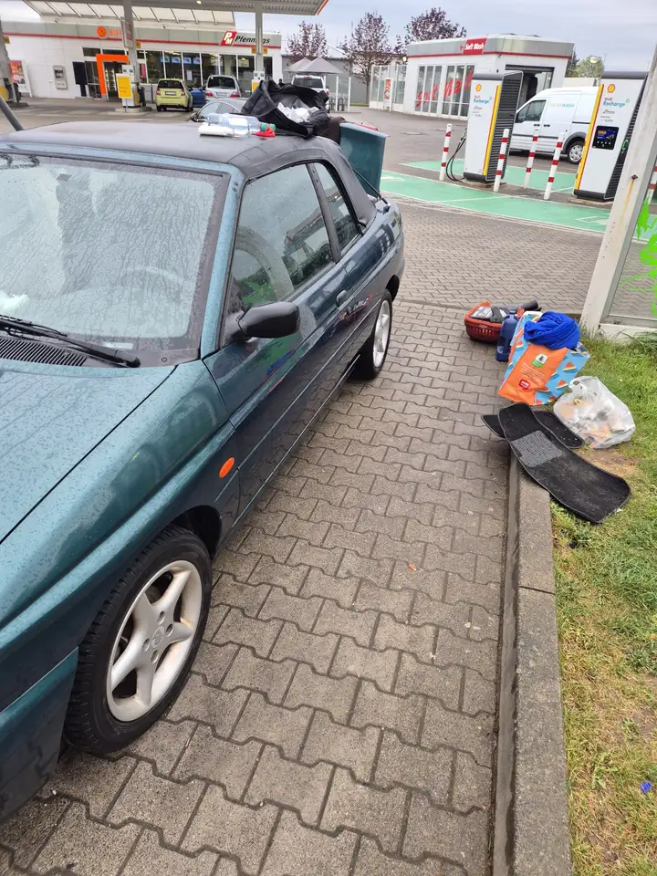 Ford Escort 16V Ghia Edition, foto 2