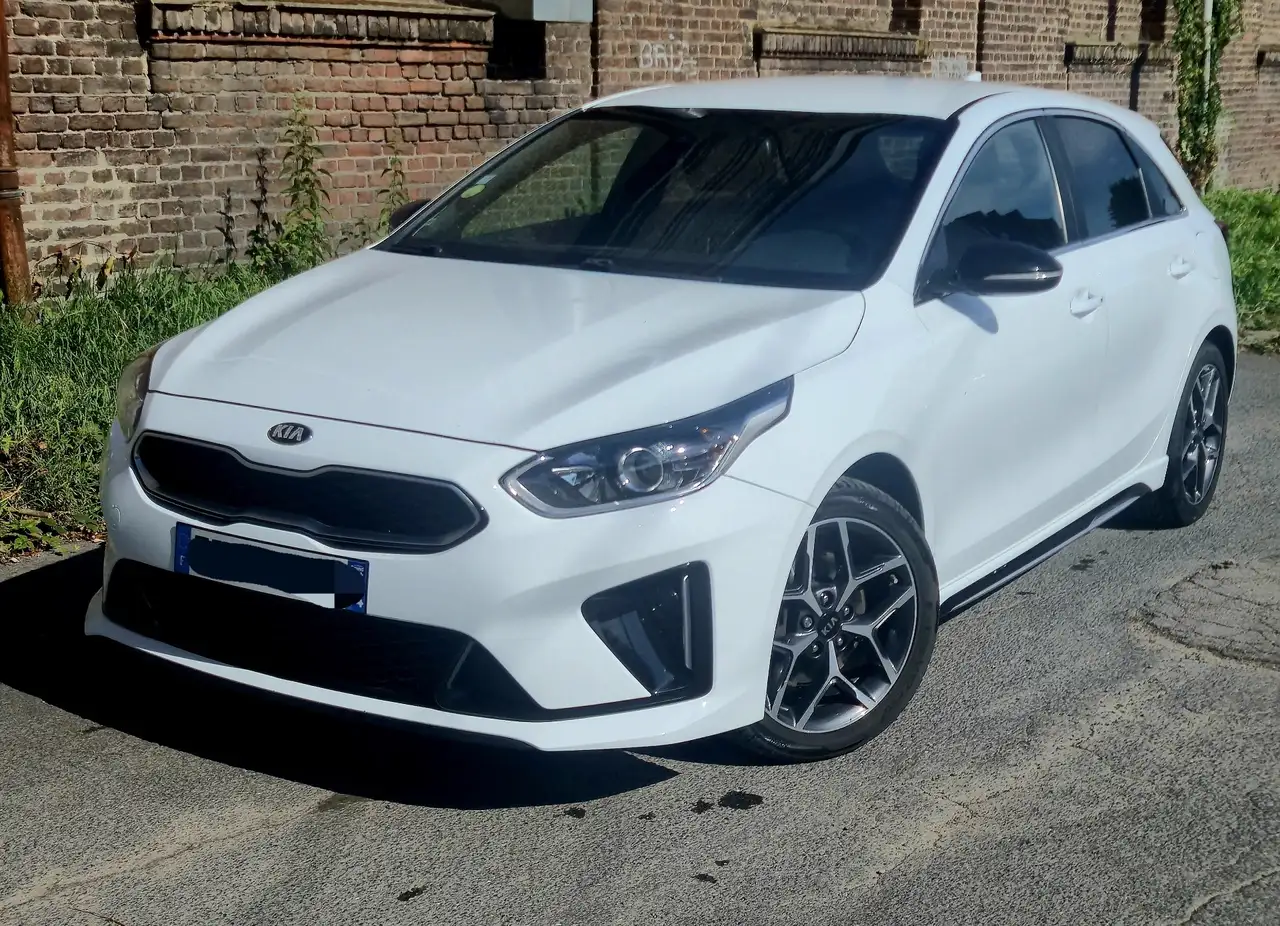 Kia Ceed \u002F cee'd 1.6 CRDi 136 ch ISG BVM6 GT Line