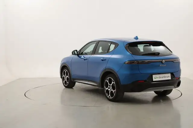 Alfa Romeo Tonale view 3