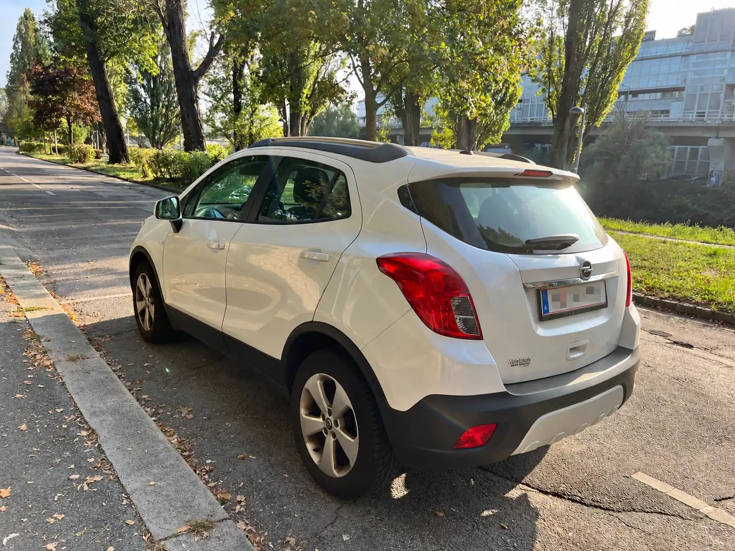Opel Mokka Mokka 1,6 ecoflex Edition Start/Stop System Edition Weiß - 2