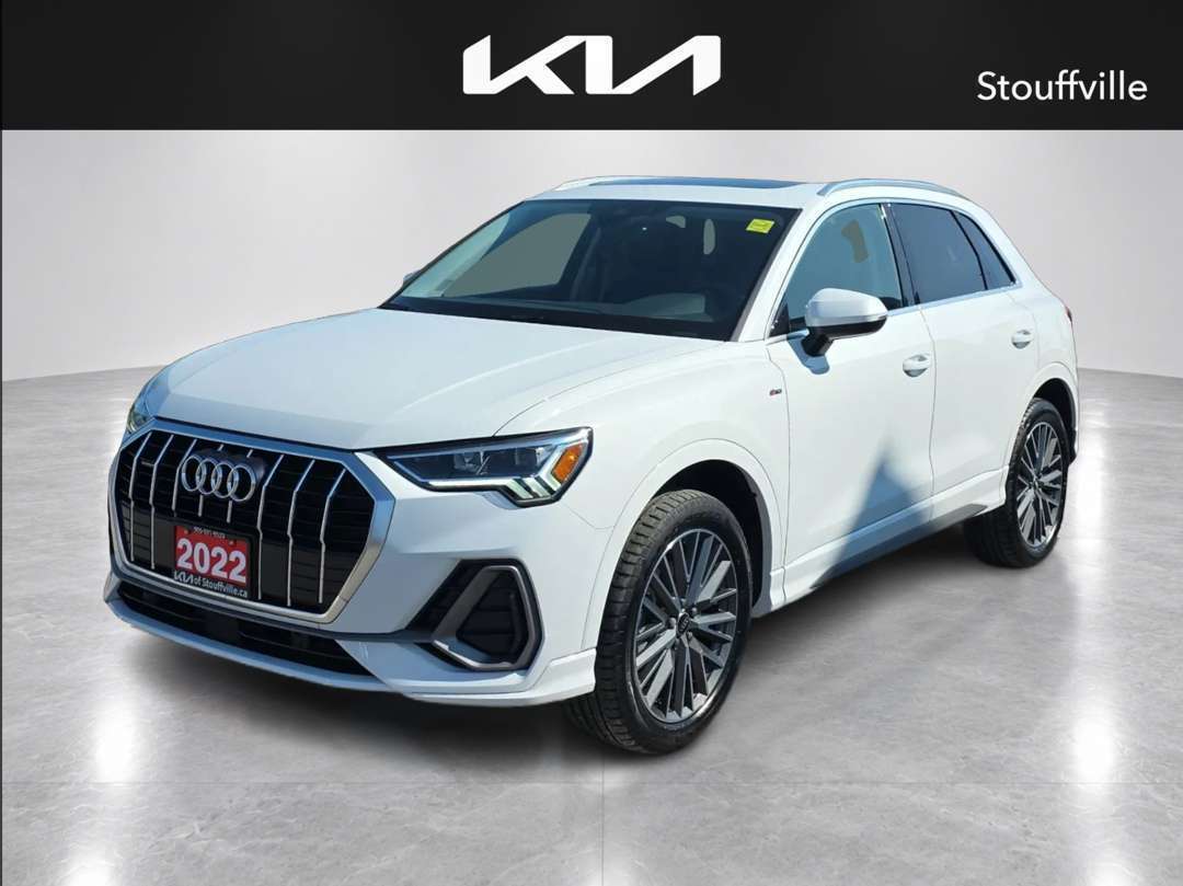 White 2022 Audi Q3 SUV / Crossover  8-Speed Automatic