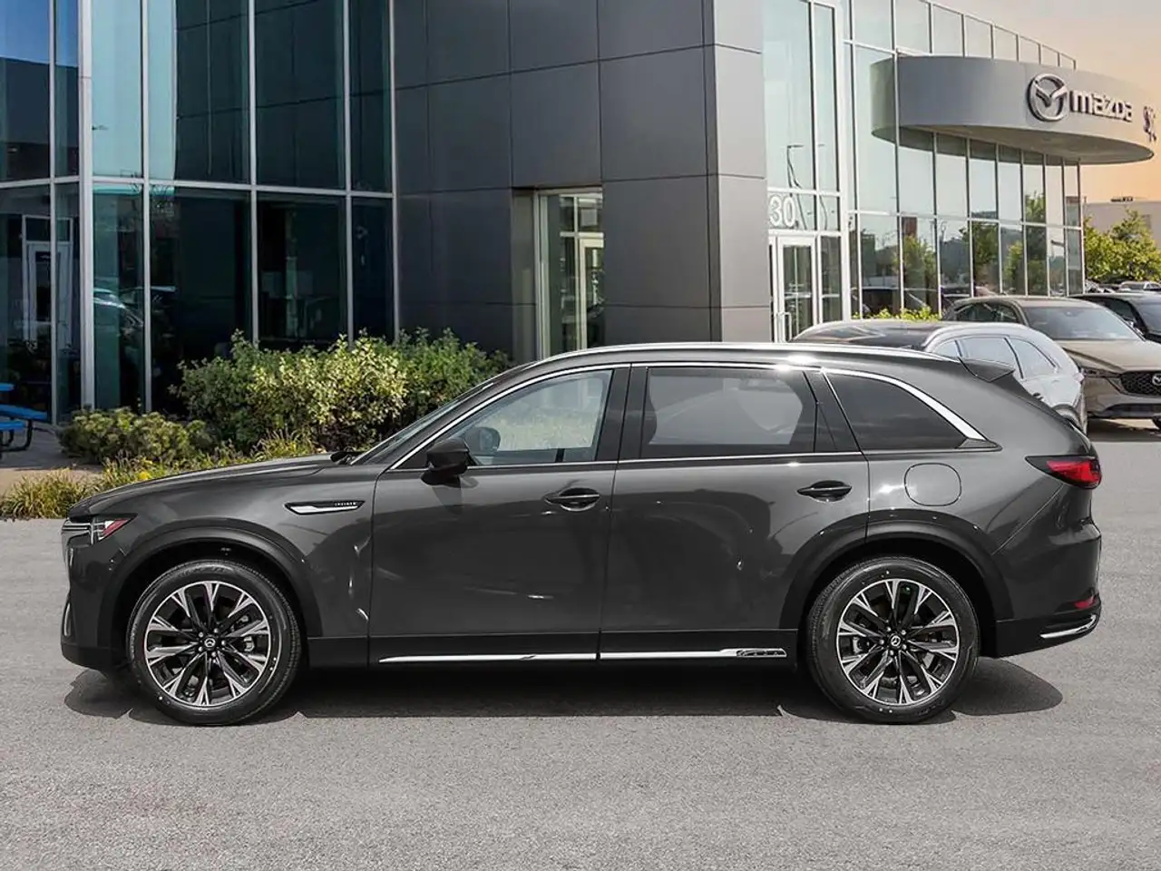 Mazda CX-90 PHEV снимка Mazda CX-90 PHEV