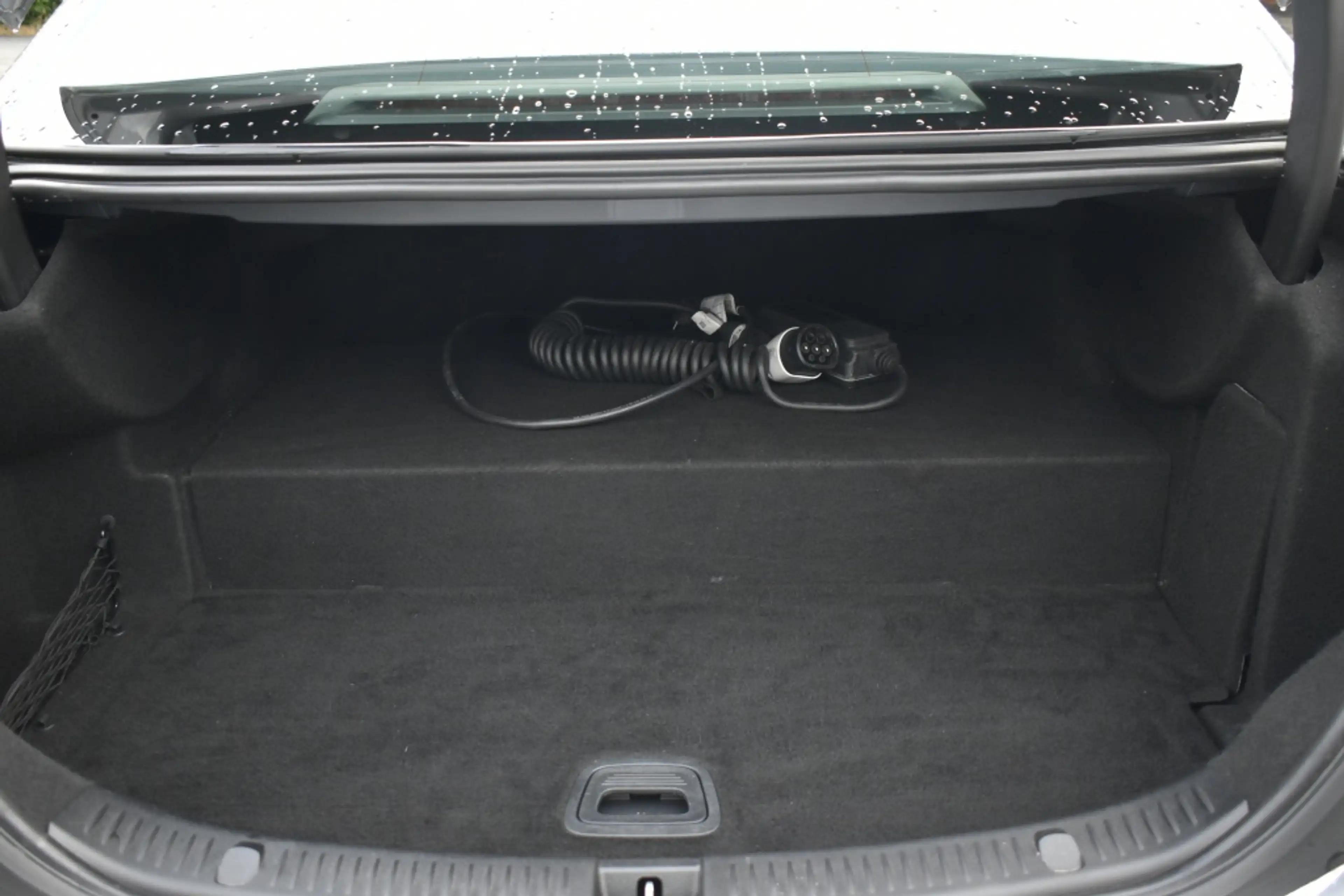 Mercedes-Benz E 300 de 4M. Av.garde — photo 10