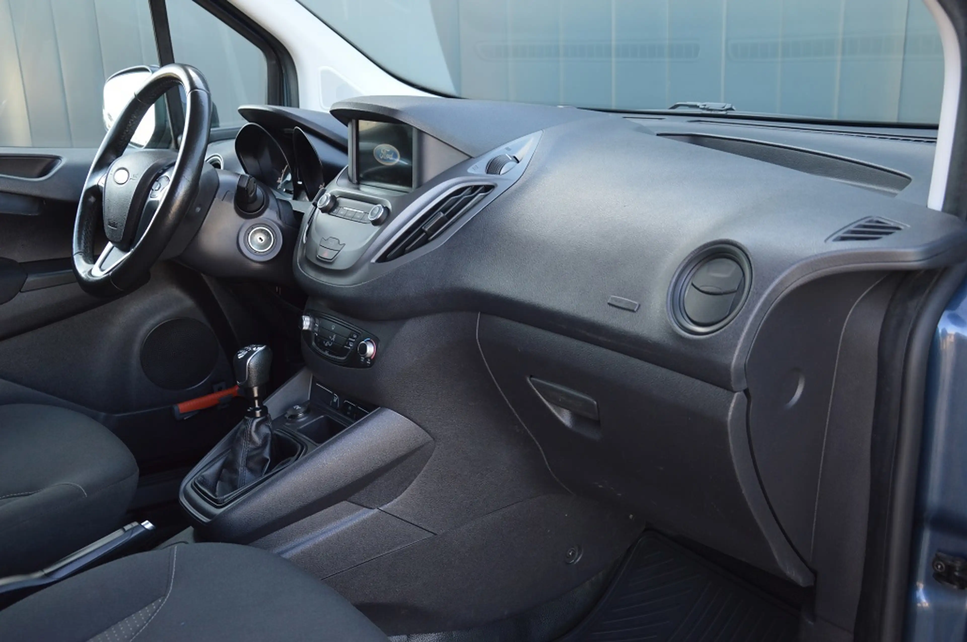 Ford Transit Courier 1.5 TDCI Euro 6 Trend Duratorq S&S Airco Schuifdeu — photo 5