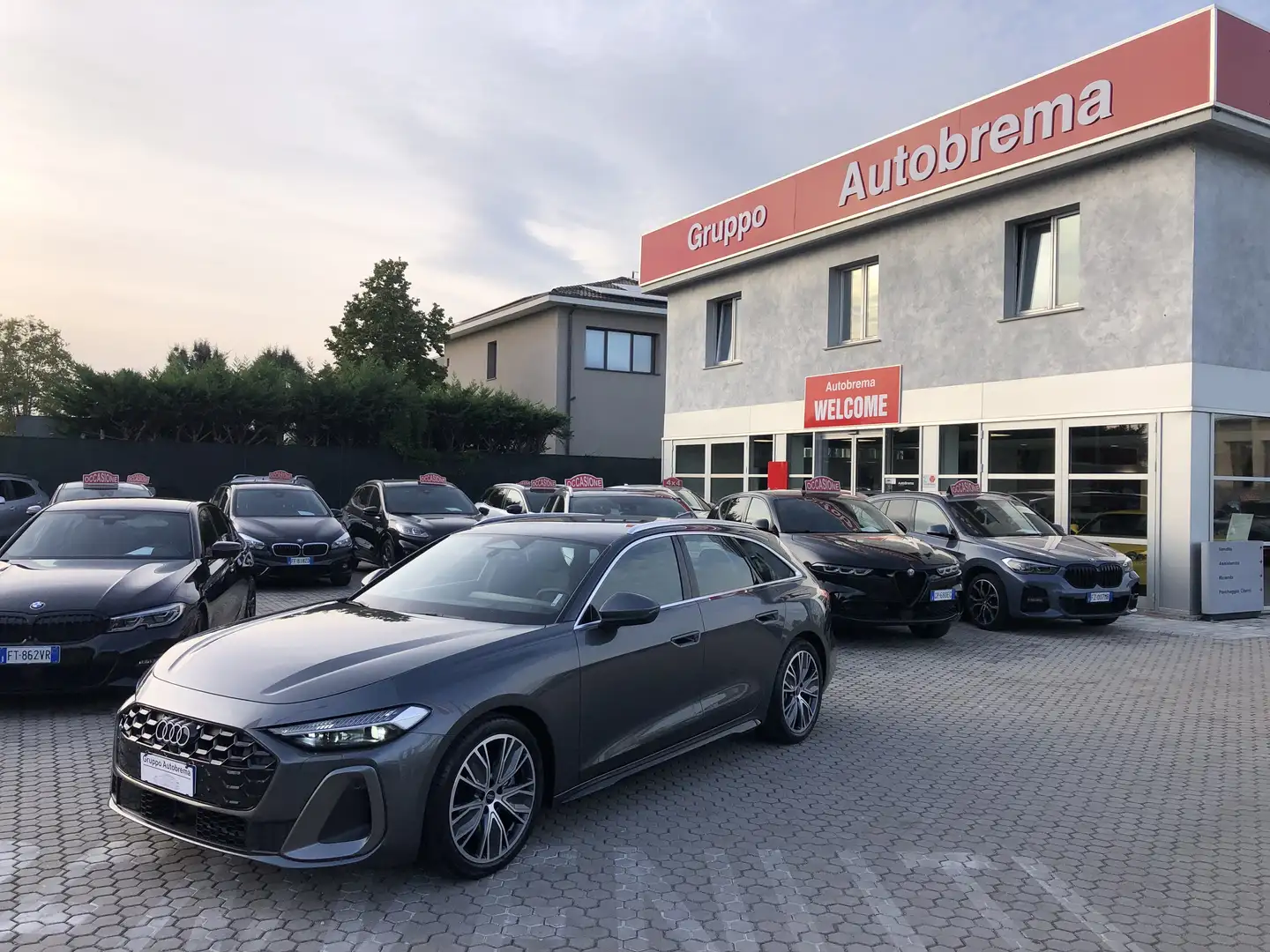 Audi A5 A5 III 2024 2.0 tdi mhev+ S line edition 204 cv Grijs - 1