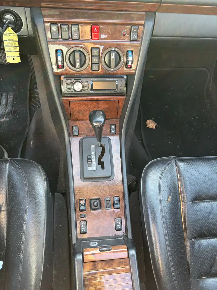 Mercedes-Benz 300 TE 4MATIC – W124 – 6 cylindres – 7 places, foto 12