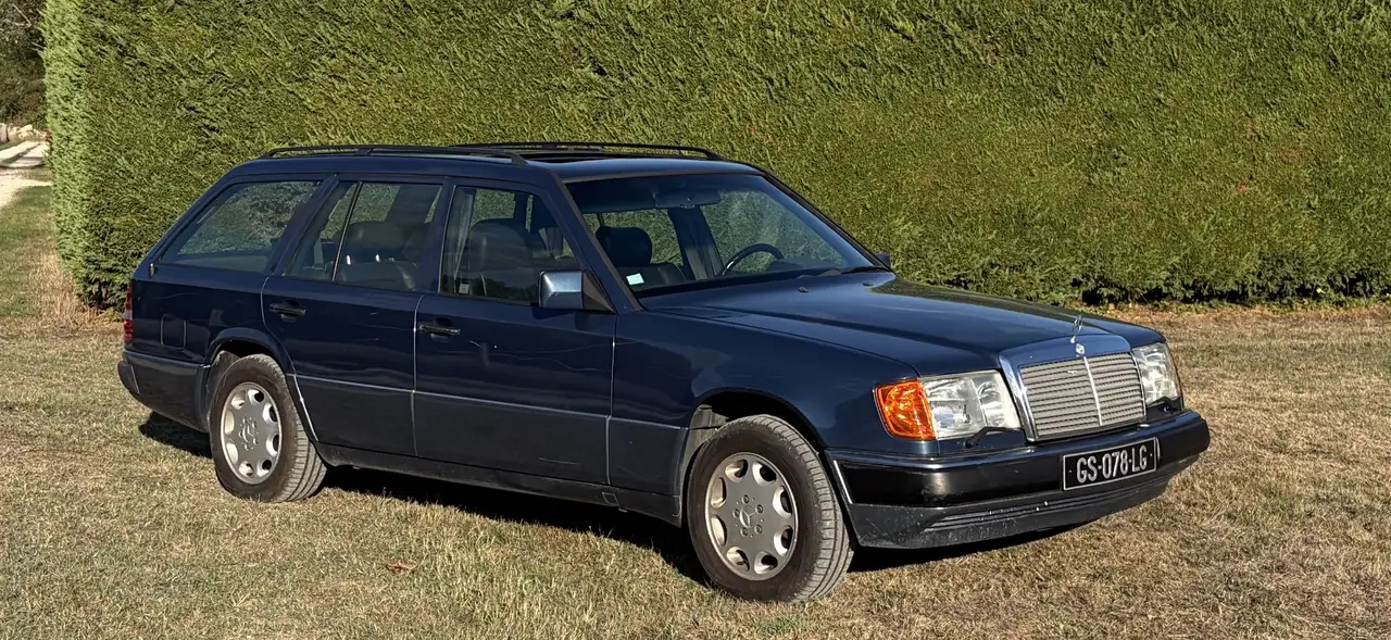 Mercedes-Benz 300 TE 4MATIC – W124 – 6 cylindres – 7 places, foto 2