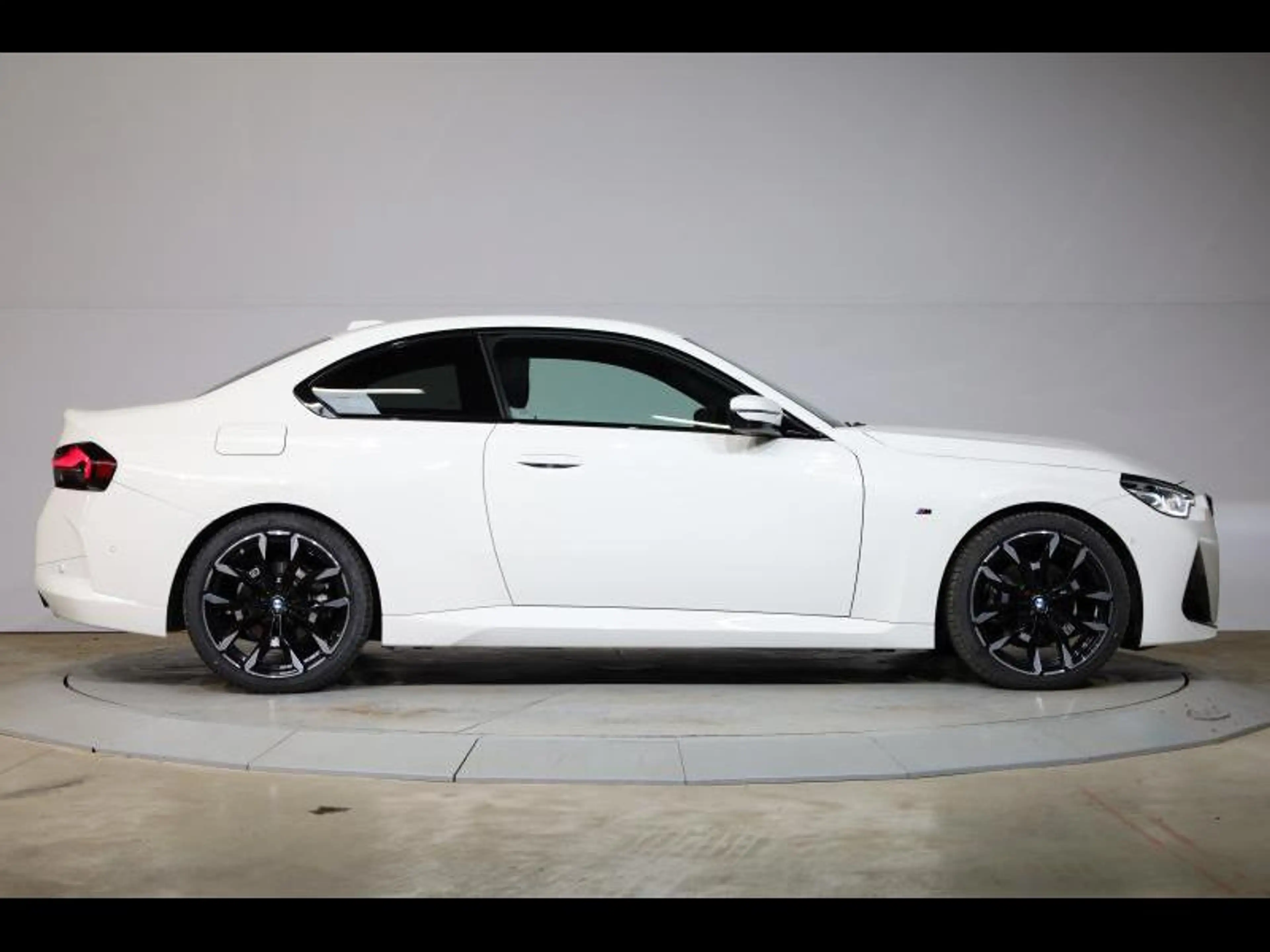 BMW 220 i Coupé Kit M Sport — photo 4