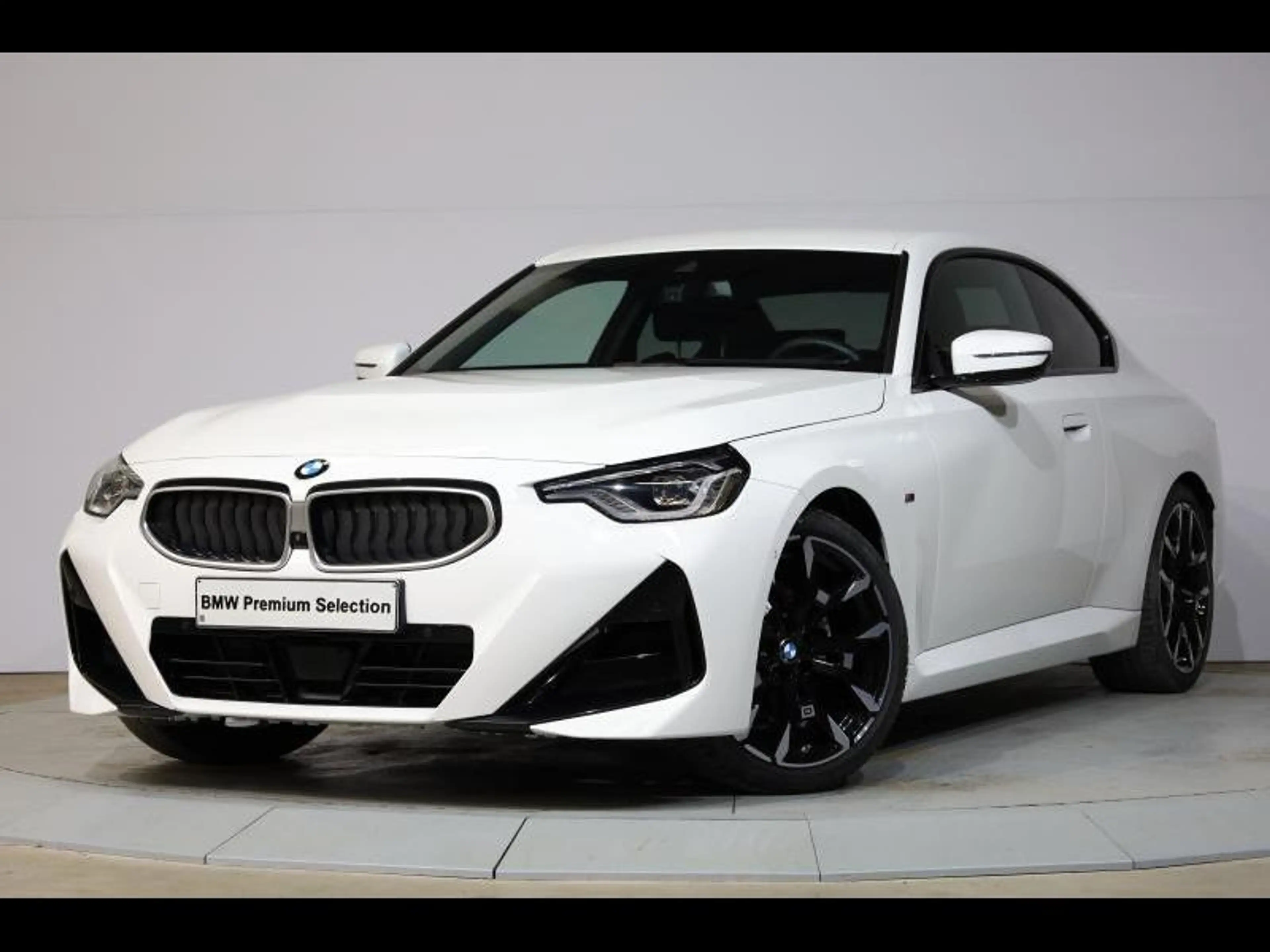 BMW 220 i Coupé Kit M Sport — photo 2