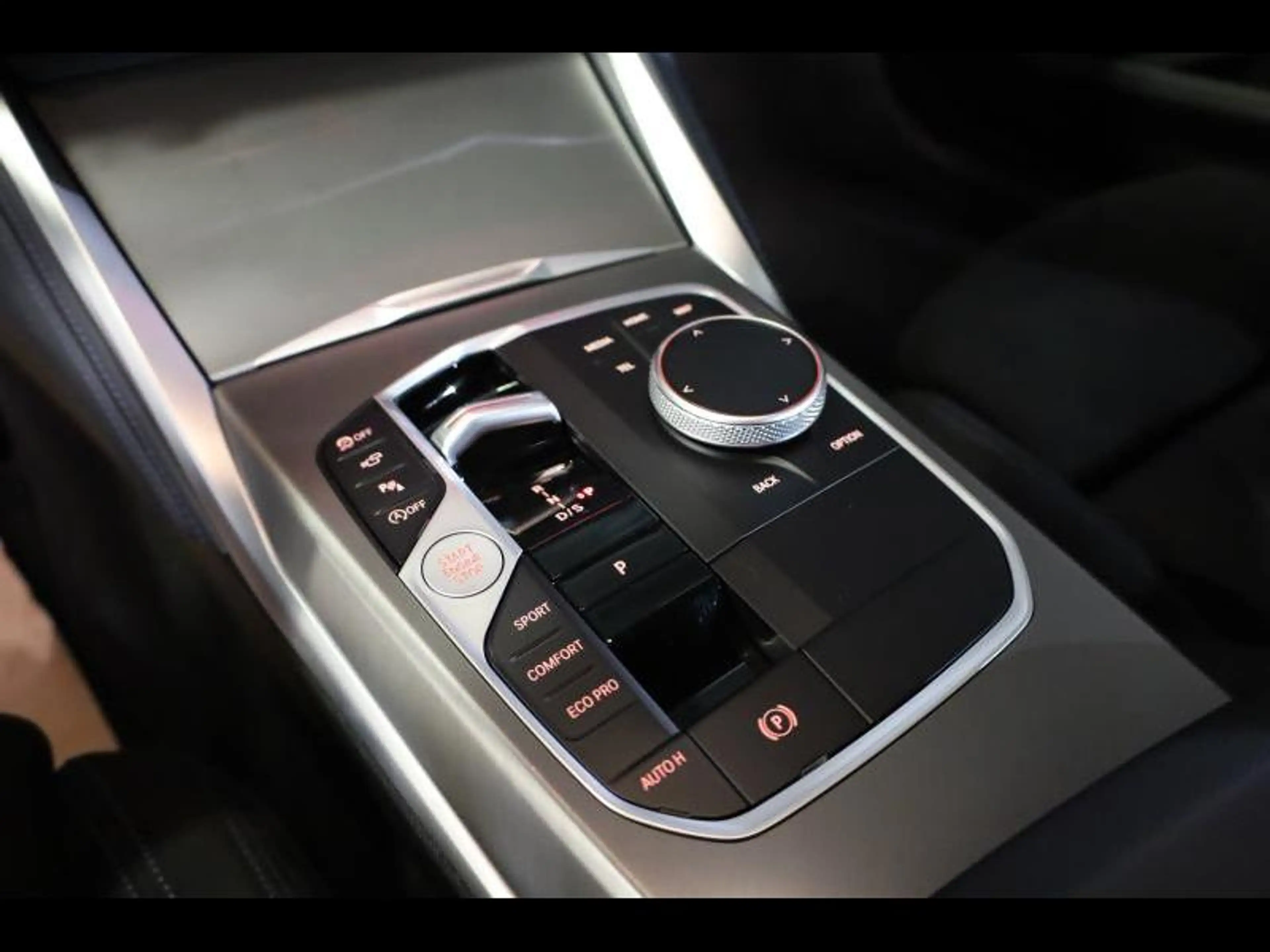 BMW 220 i Coupé Kit M Sport — photo 13