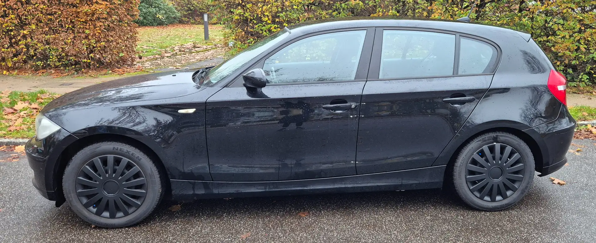 BMW 116 116i Schwarz - 2