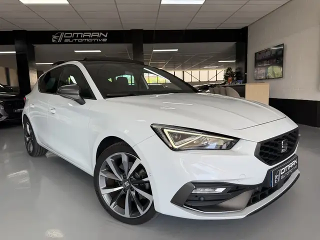 Seat Leon view 5