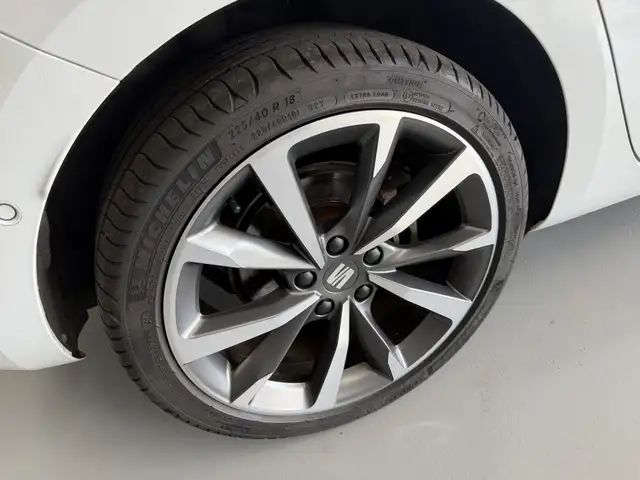 Seat Leon view 10