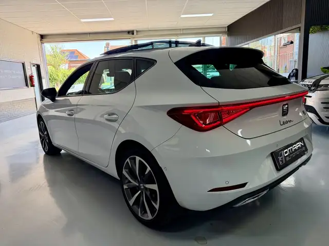 Seat Leon view 7
