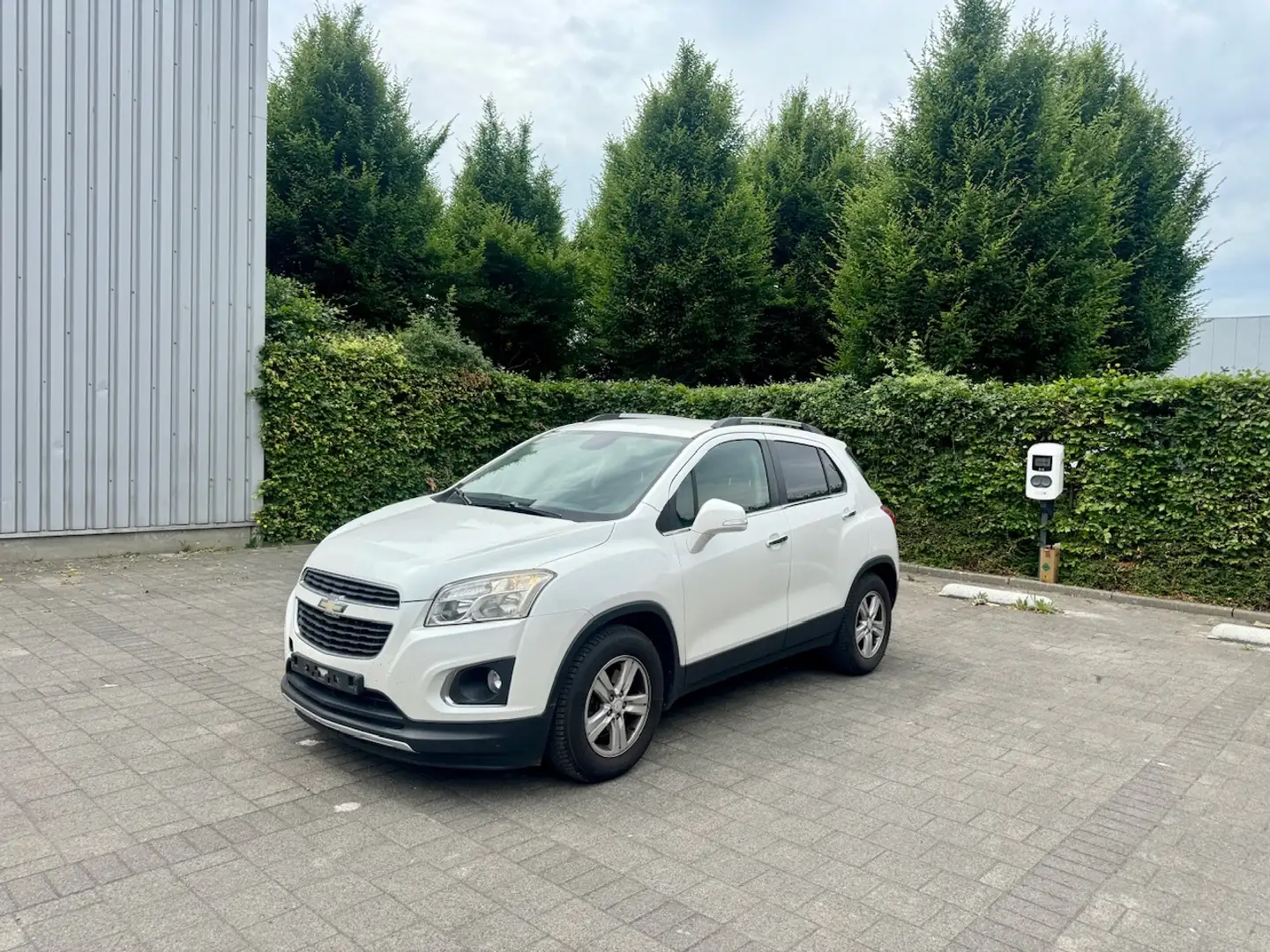 Chevrolet Trax 1.7 D 4x2 LS S Bílá - 1