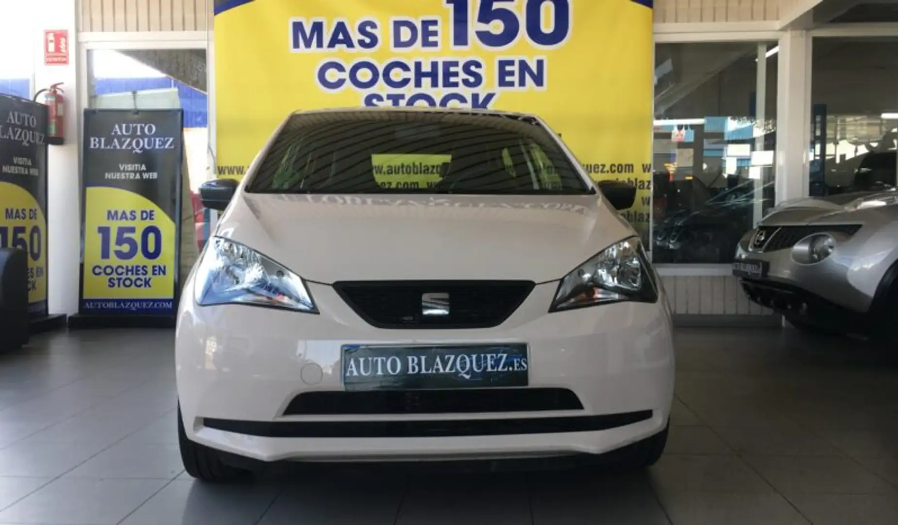 SEAT Mii Pequeño Manual de 5 Puertas Beige - 2