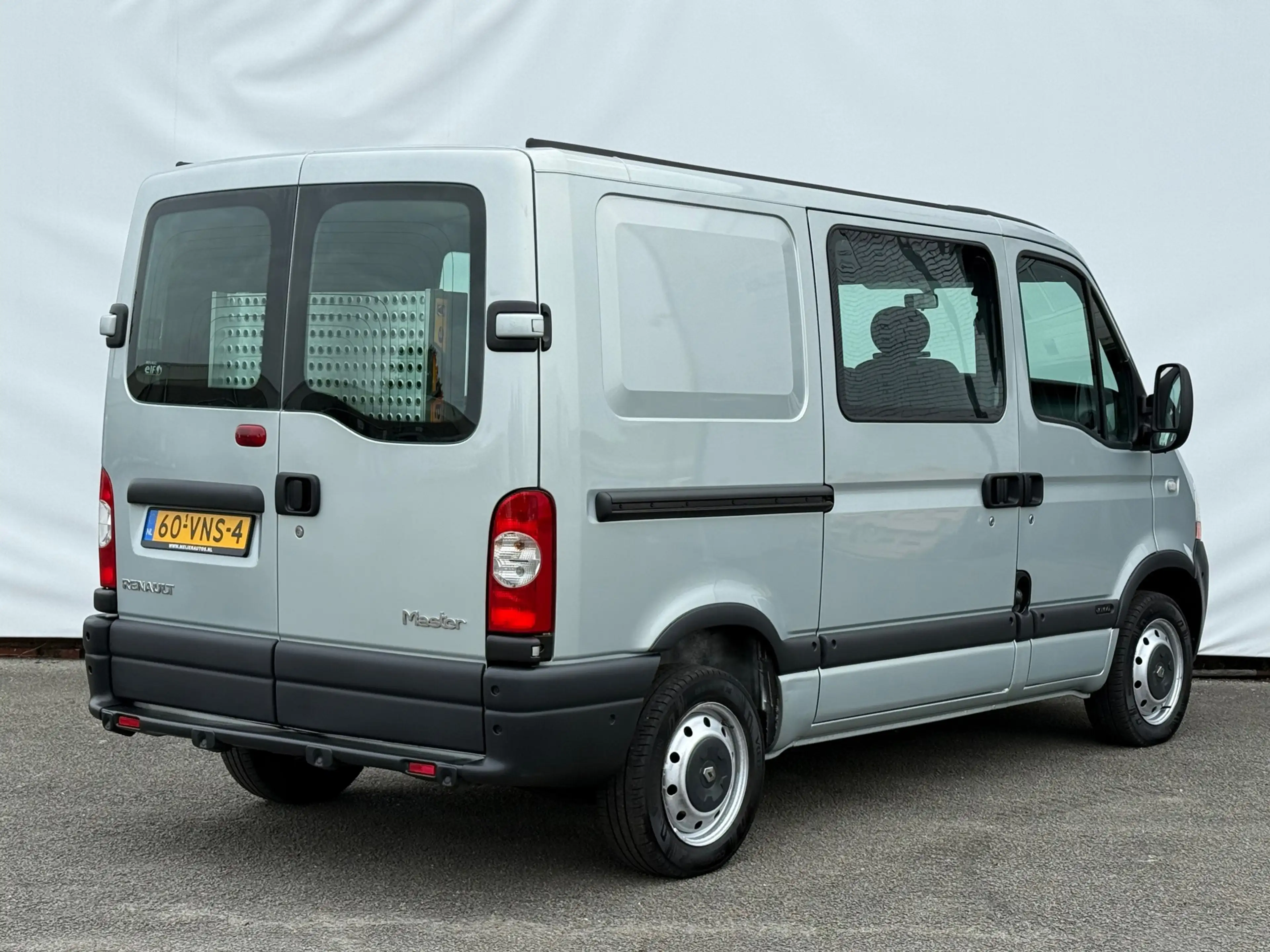 Renault Master T28 2.5 dCi L1H1 DC Rolstoelbus | Airco | Cruise | — photo 4