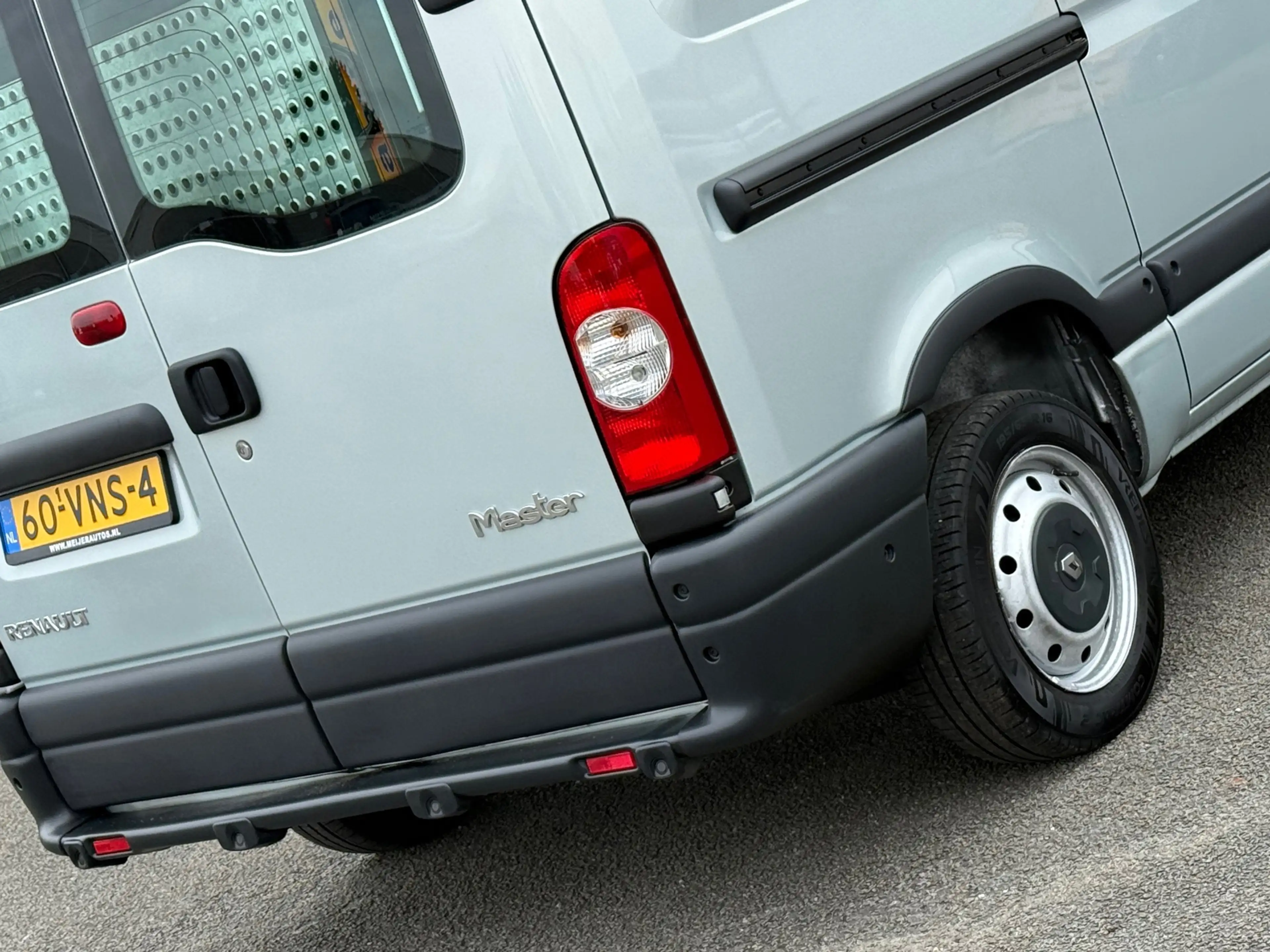 Renault Master T28 2.5 dCi L1H1 DC Rolstoelbus | Airco | Cruise | — photo 18
