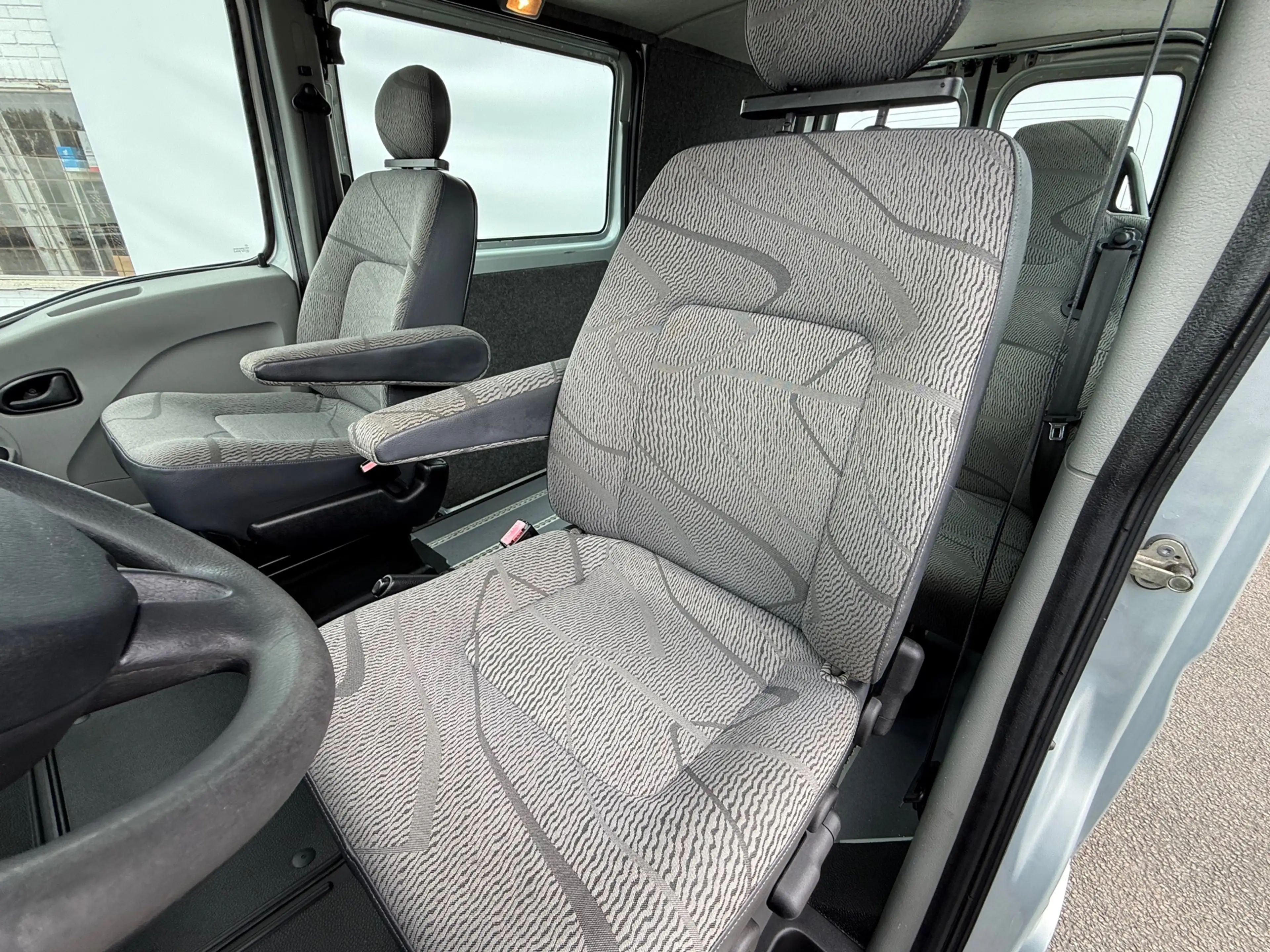 Renault Master T28 2.5 dCi L1H1 DC Rolstoelbus | Airco | Cruise | — photo 8