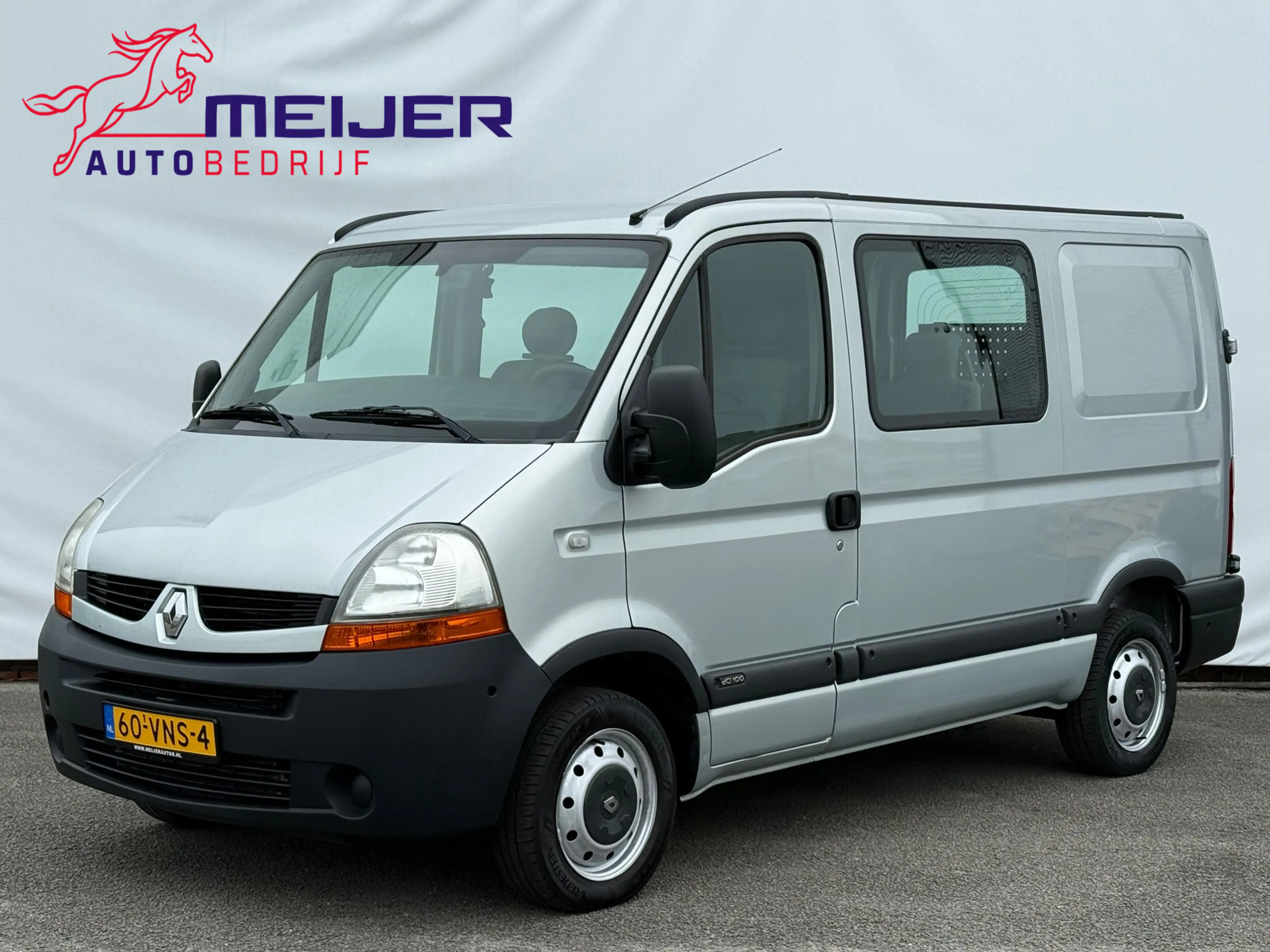Renault Master T28 2.5 dCi L1H1 DC Rolstoelbus | Airco | Cruise |