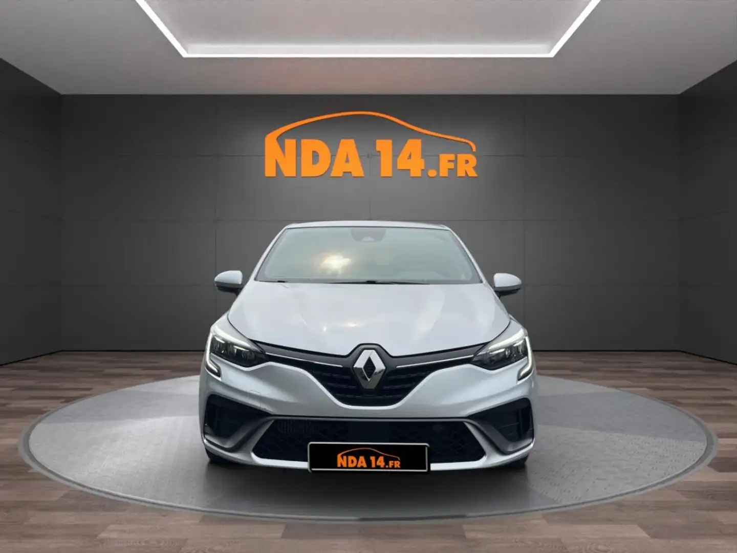 Renault Clio 1.3 Tce - 140 V BERLINE Line PHASE 1 Gris - 2