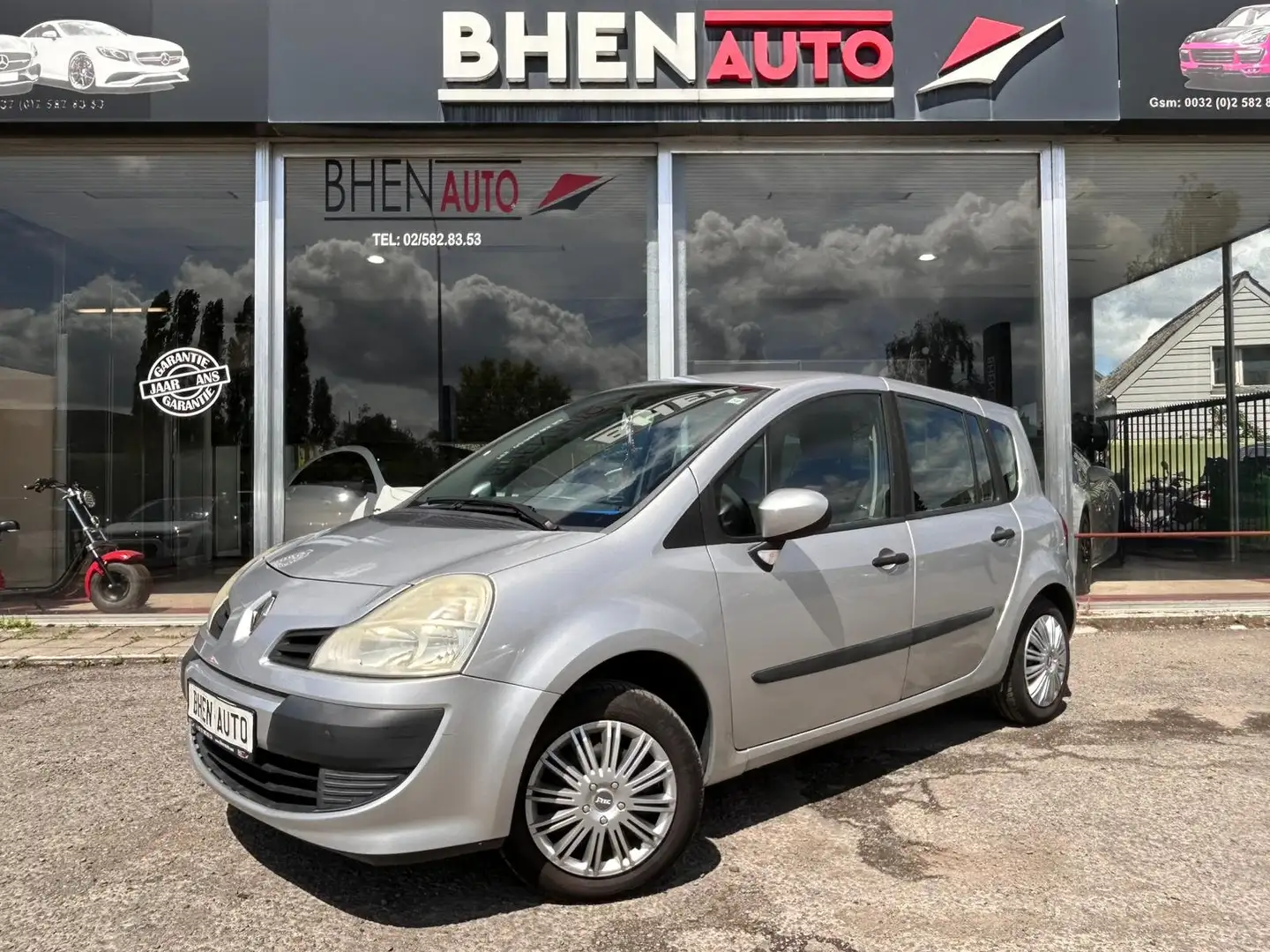 Renault Modus Modus 1.2i/AIRCO/RADIO/TRES PROPRE Grijs - 1