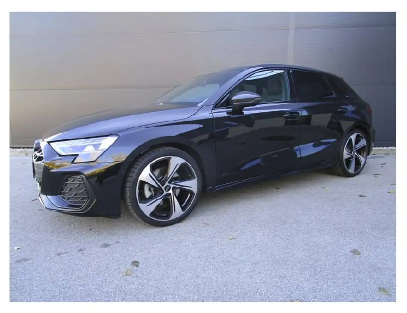 Audi A3 A3 SB 35 TFSI S-line S-tronic S-line Schwarz - 1