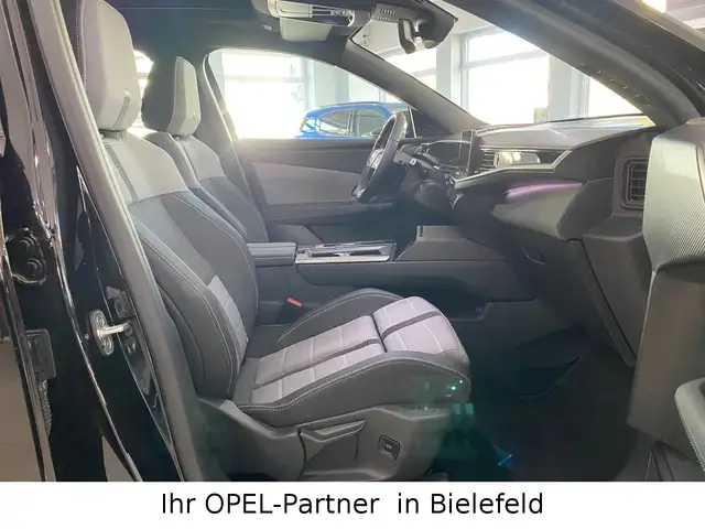 Opel Grandland view 13