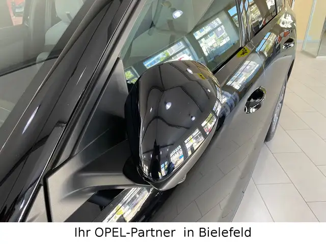 Opel Grandland view 8